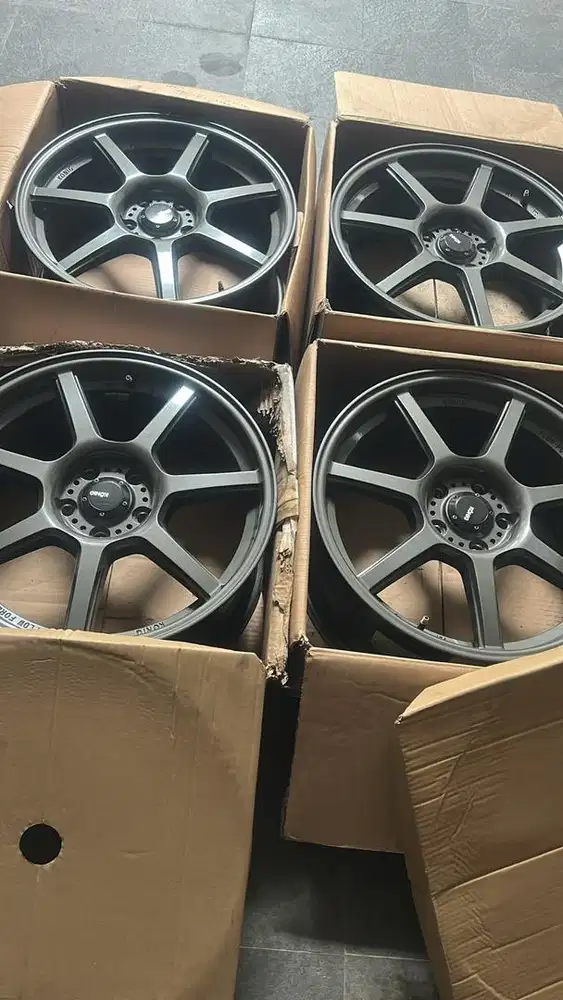 Velg Konig Ultraform R18