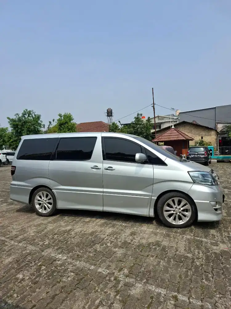 Dijual Alphard type G 2.4 premium sound