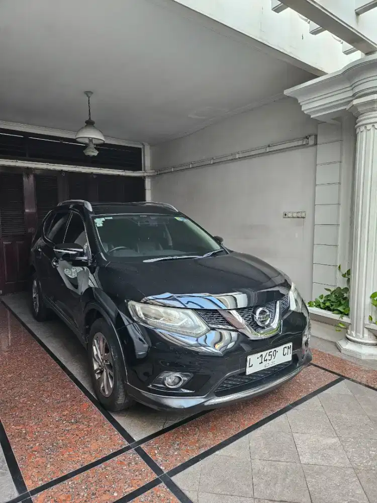 NISSAN XTRAIL AT 2015