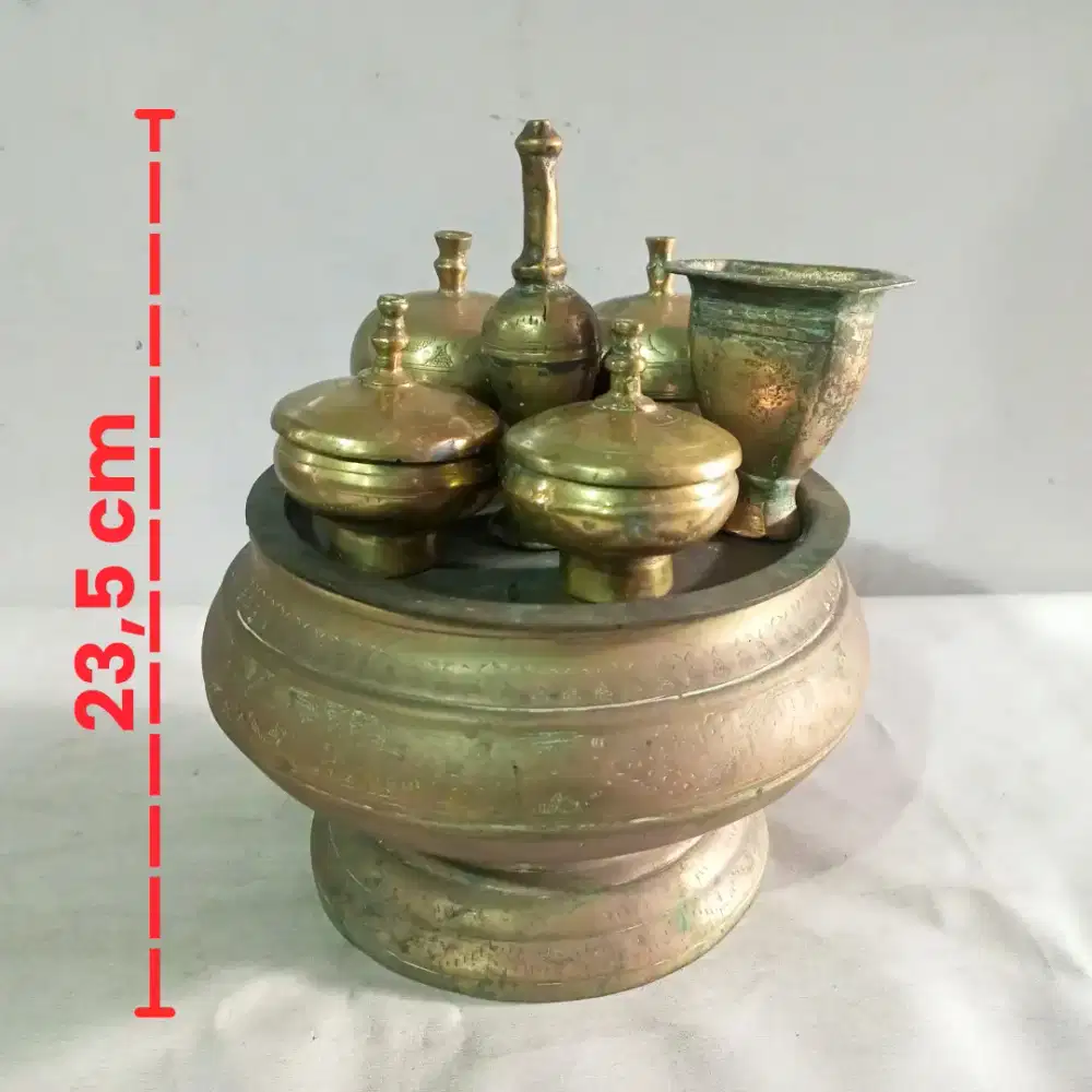 Set Tempat Sirih Pinang Kuningan Tradisional Kinangan Melayu Vintage