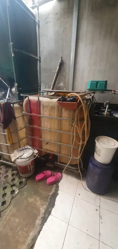 Bak kolam IBC bekas ikan