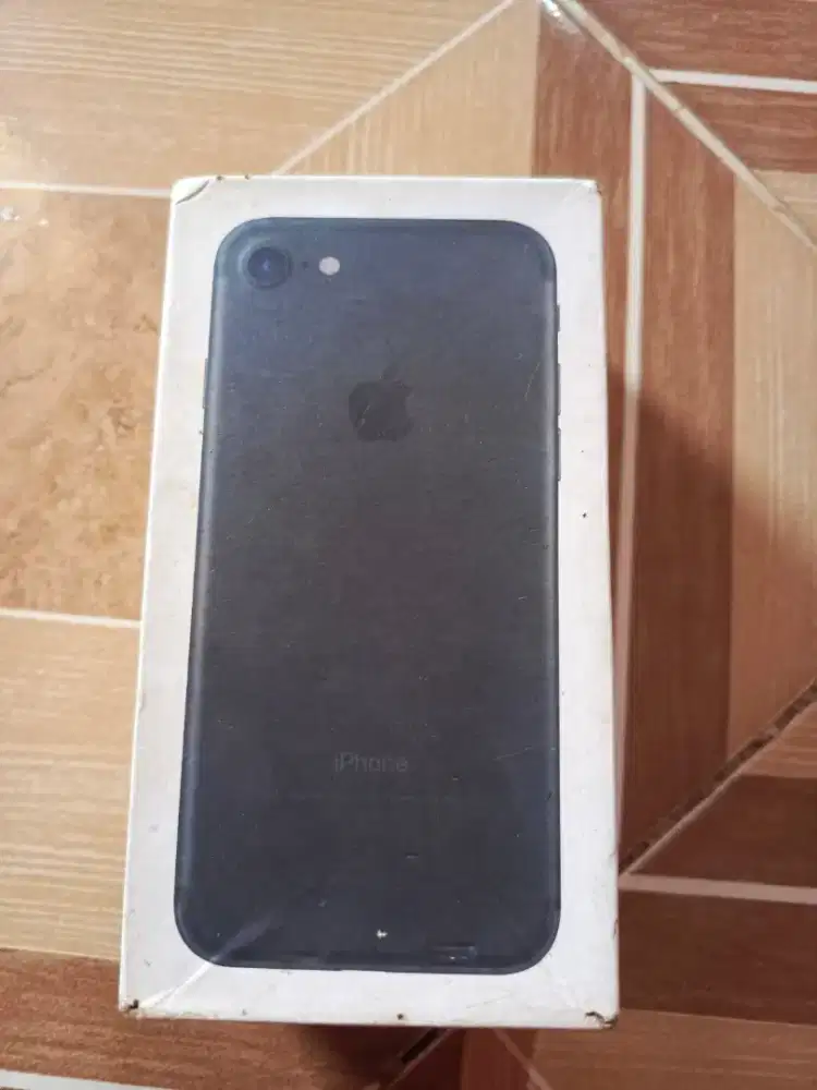 Iphone 7 128 GB fullset