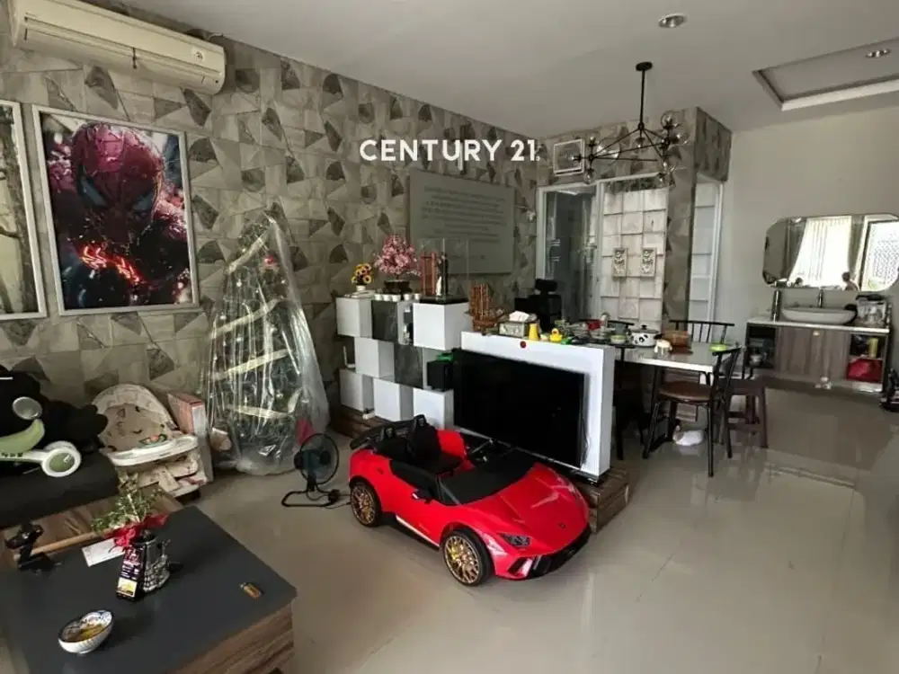 Rumah Full Renovasi Interior Di JGC Cakung LT 112m LB 160m 5 KT
