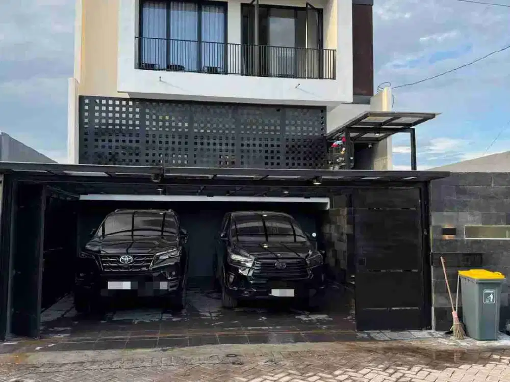 ‼NEW GRESS‼Rumah 2 Lantai di Perumahan Bumi Wonorejo GreendLake Surabaya Timur .