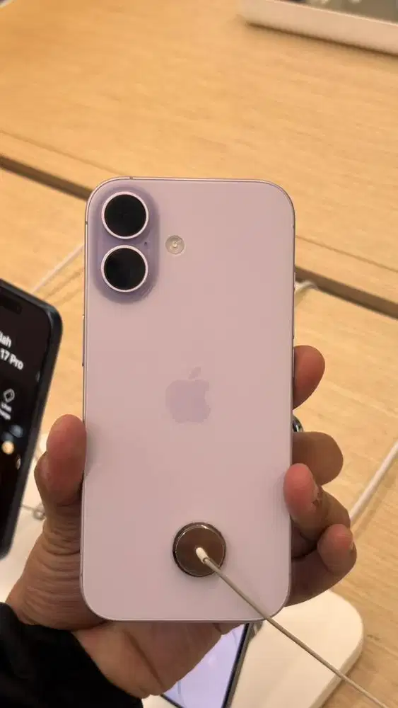 iPhone 17 Lavender 256 ( CICILAN TANPA DP )