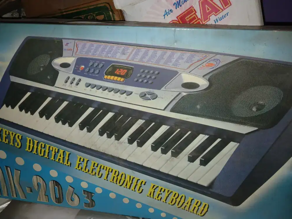 Orgen elektrik keyboard