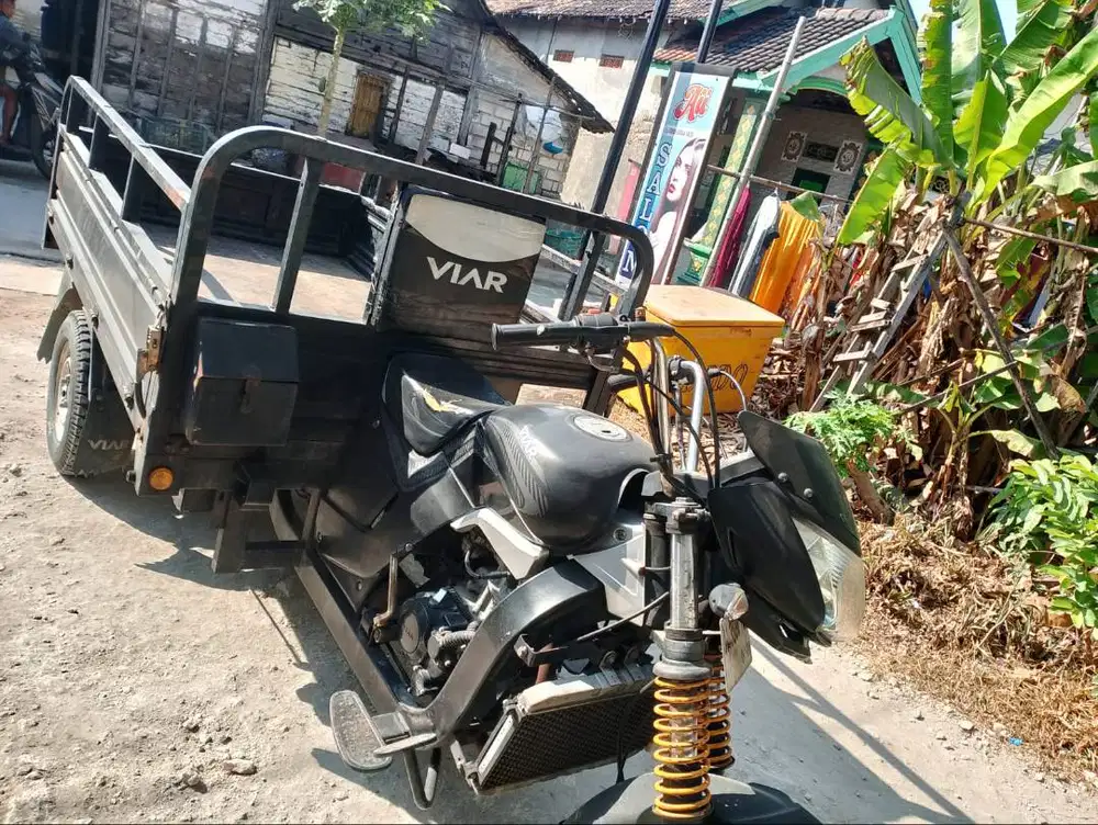Di Jual Cepat B.U Viar Roda tiga type bak long kondisi mulus