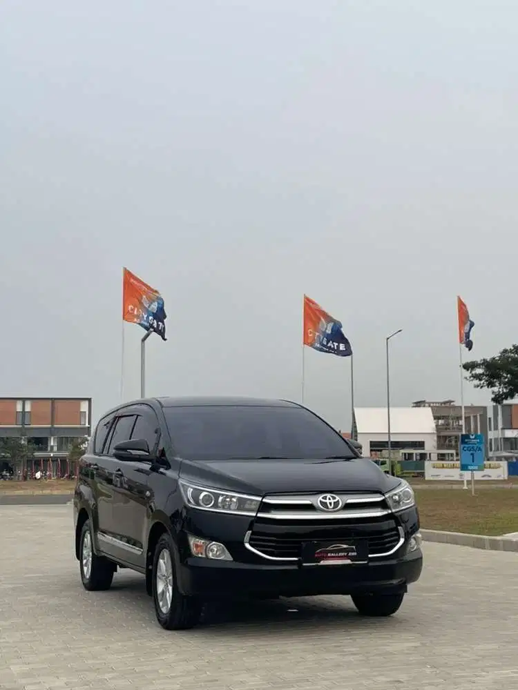 TOYOTA INNOVA V 2.0 2018