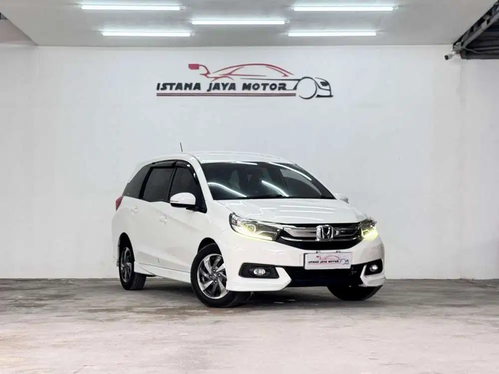 Honda MOBILIO 1.5 E AT 2021 - PUTIH