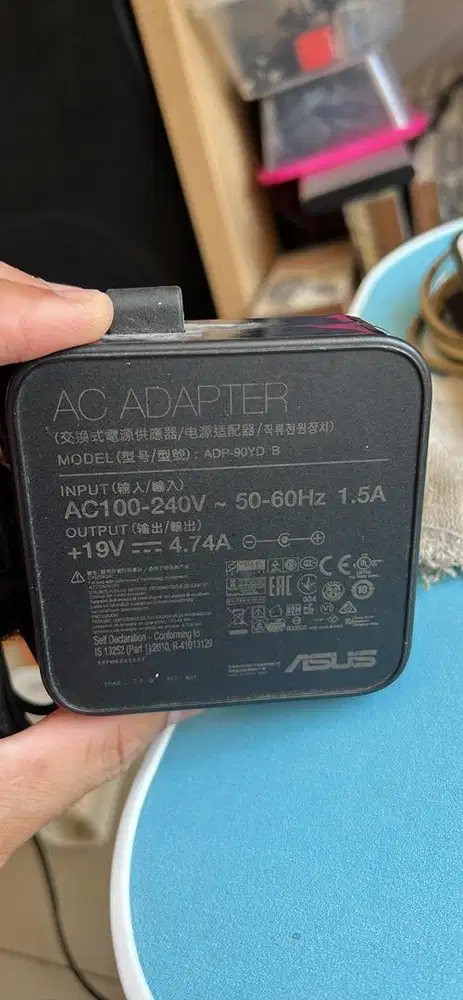 Adaptor laptop asus