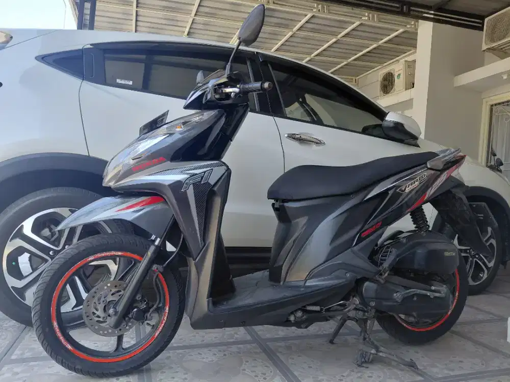Dijual Honda Vario 125 Generasi 1 (KZR) Tahun 2013