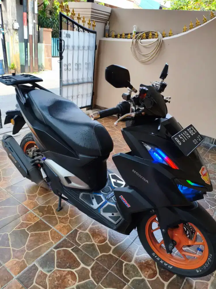 Vario 160 ABS 2022 Black Doff (Semi Modif)