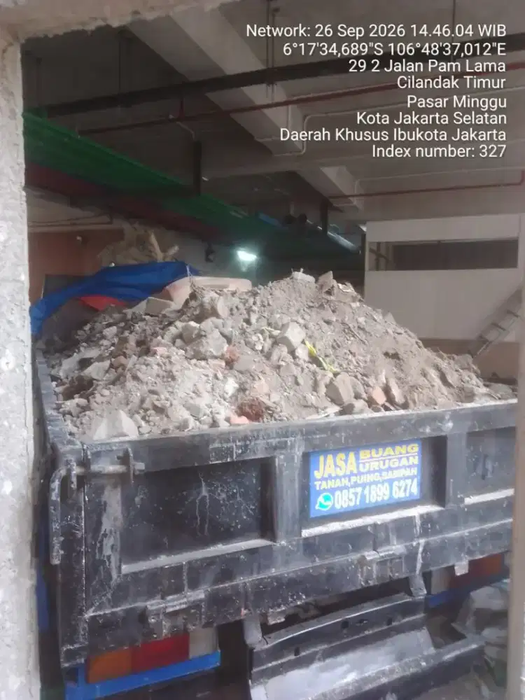 Jasa buang puing dan angkut sampah