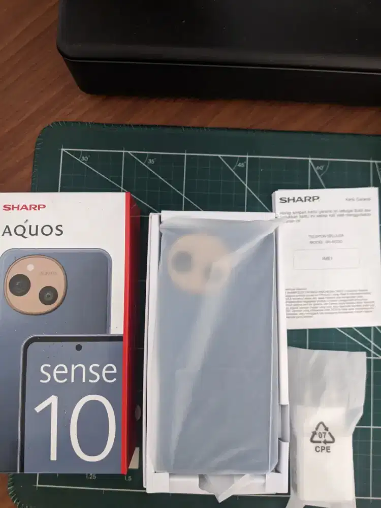 Sharp Aquos Sense 10 Like New
