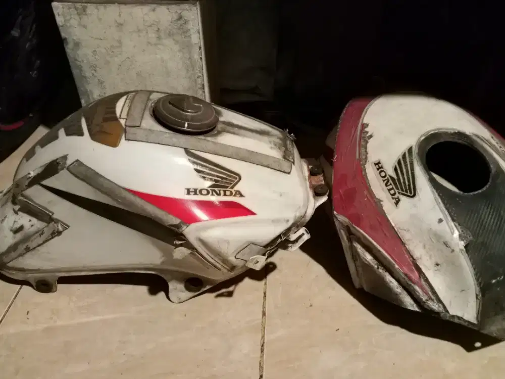 Tangki ORI Honda CB150R StreetFire