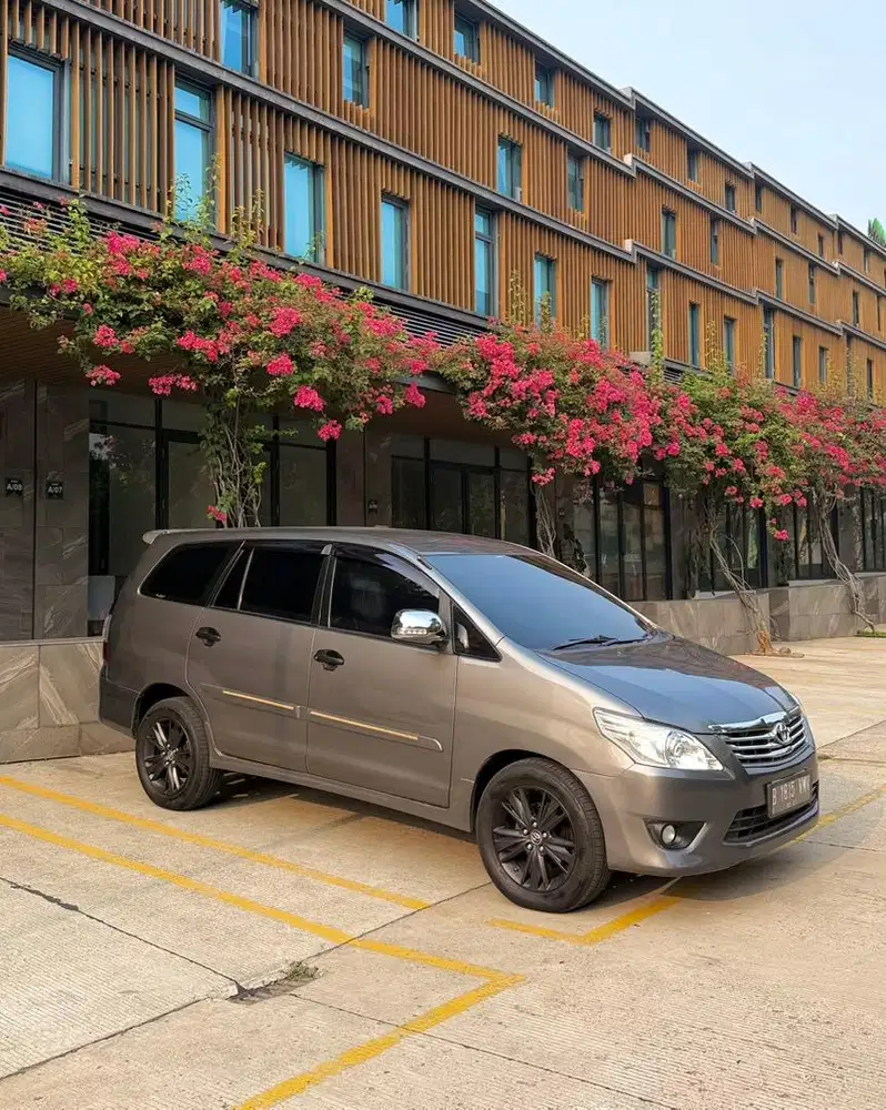 Kijang innova G matic diesel 2012 pajak hidup
