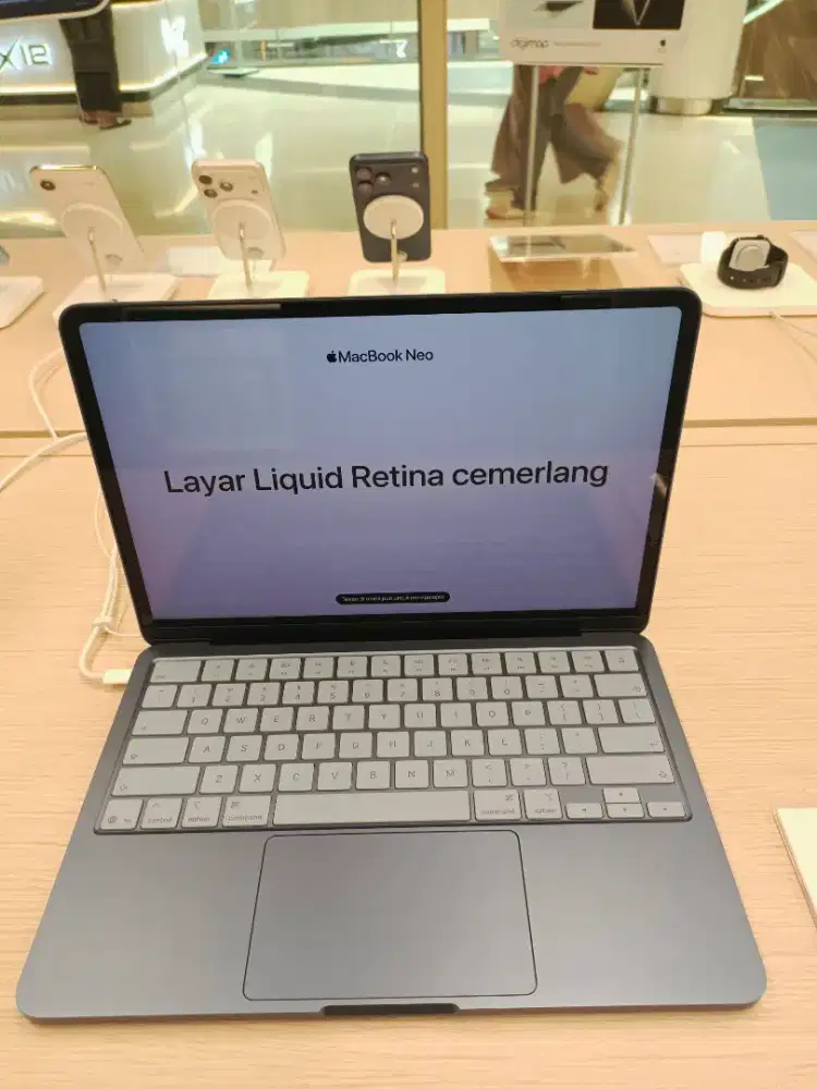 MACBOOK NEO 256GB INDIGO CASH& CREDIT BUNGA 0% 12 BULAN