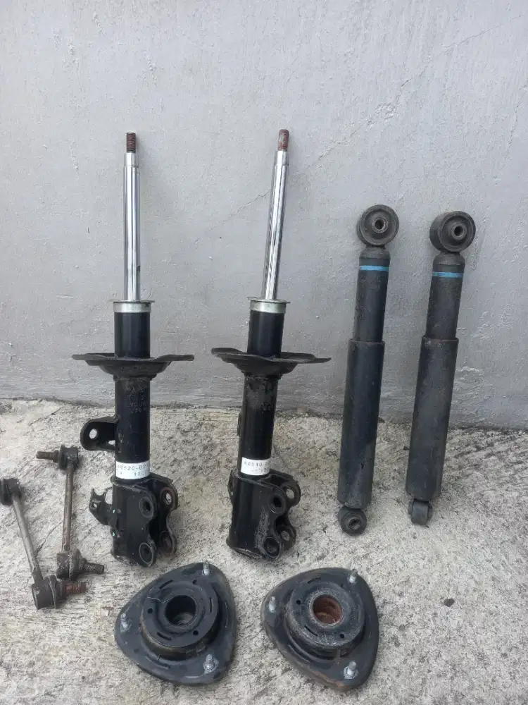 Shock avanza/ xenia