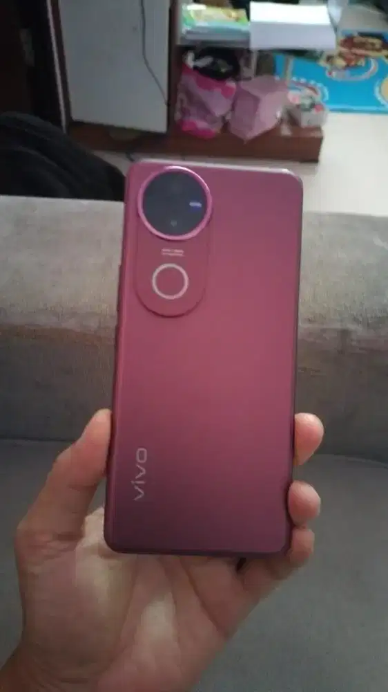 Vivo v50 5G mulus fulset