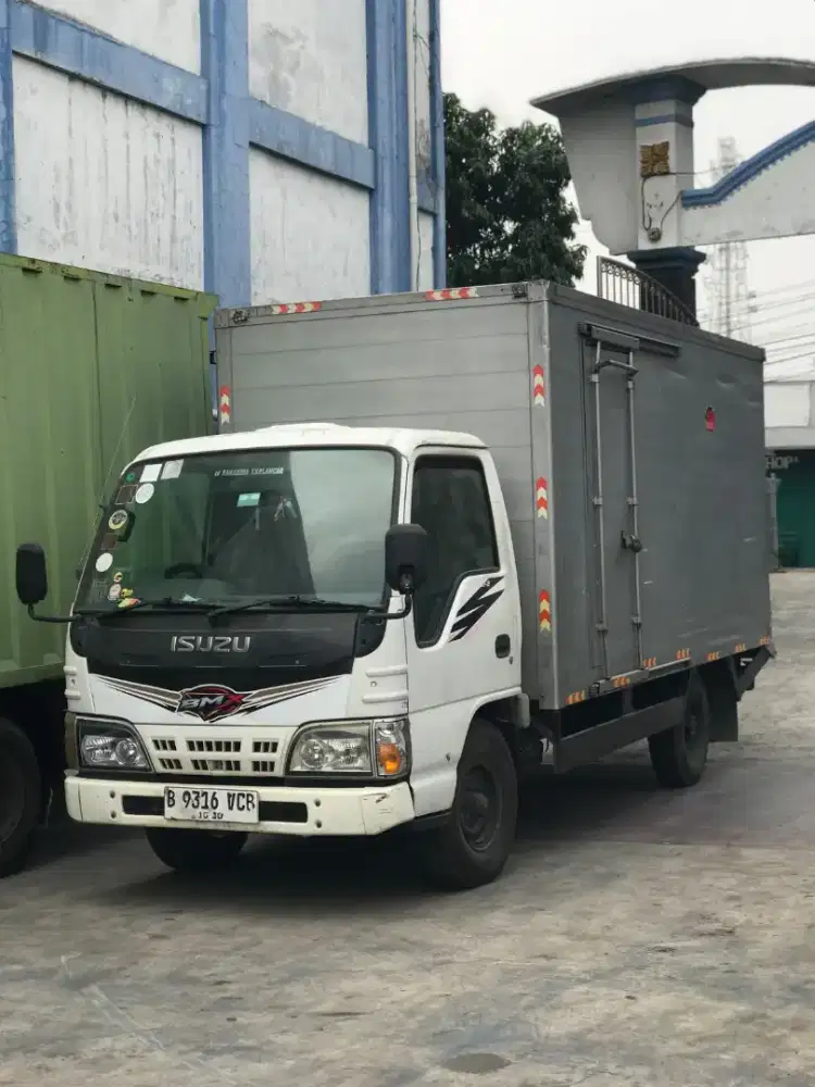 Isuzu elf nkr55 ps100 LWB engkel Long box 13 kubik 2014 & 2015