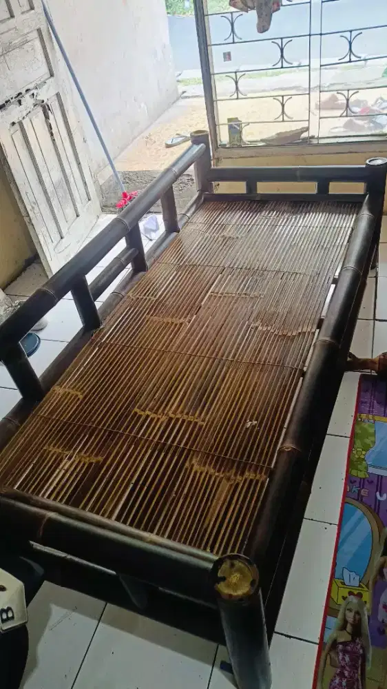 KURSI BAMBU KUAT BALE