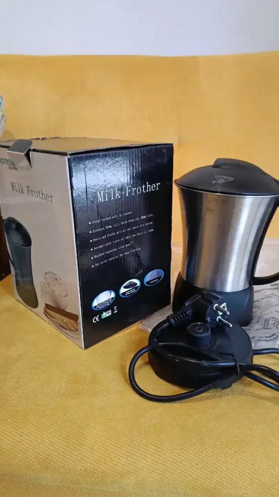 Milk Frother ' EXPRESSO '