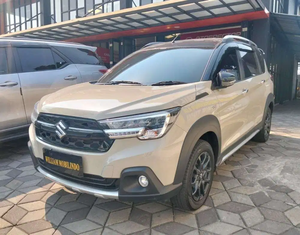 Suzuki XL7 2025 Hybrid