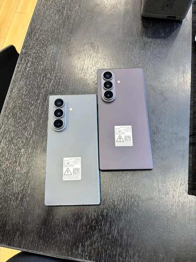 SAMSUNG Z FOLD8 Ultra Garansi resmi