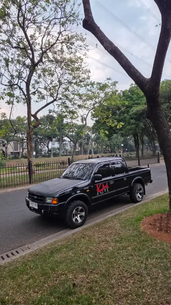 Jual Ford Ranger XLT double cabin Diesel
