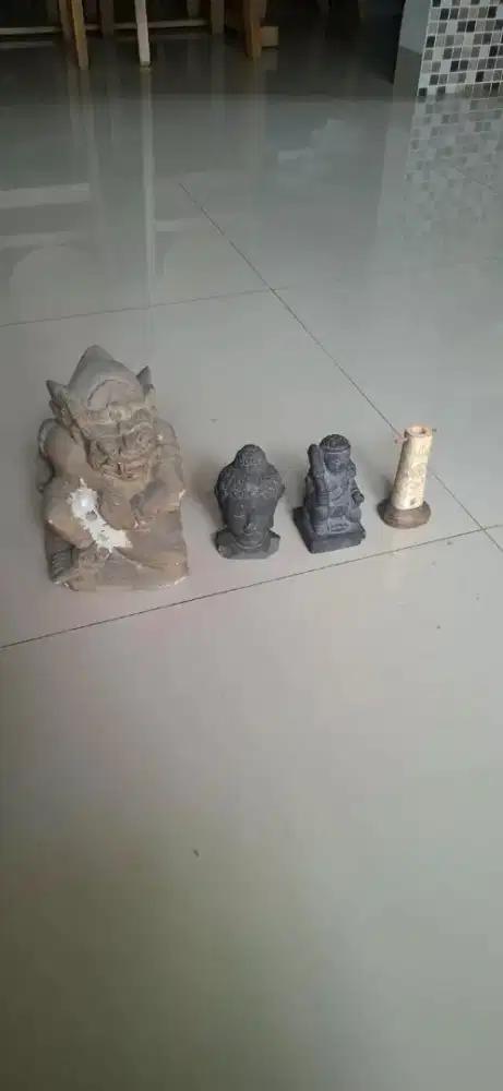 Patung dekorasi bali