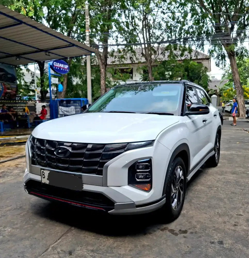 Hyundai Creta Two tone Black top 2023