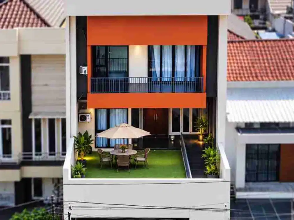 DIJUAL RUMAH 4 LANTAI FULLY FURNISHED – PULOMAS JAKARTA TIMUR