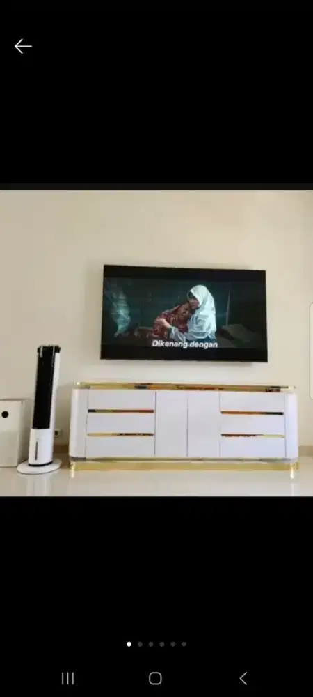 Meja TV Lis Emas Minimalis HPL, Meja Lis Emas, Lemari Kabinet TV,
