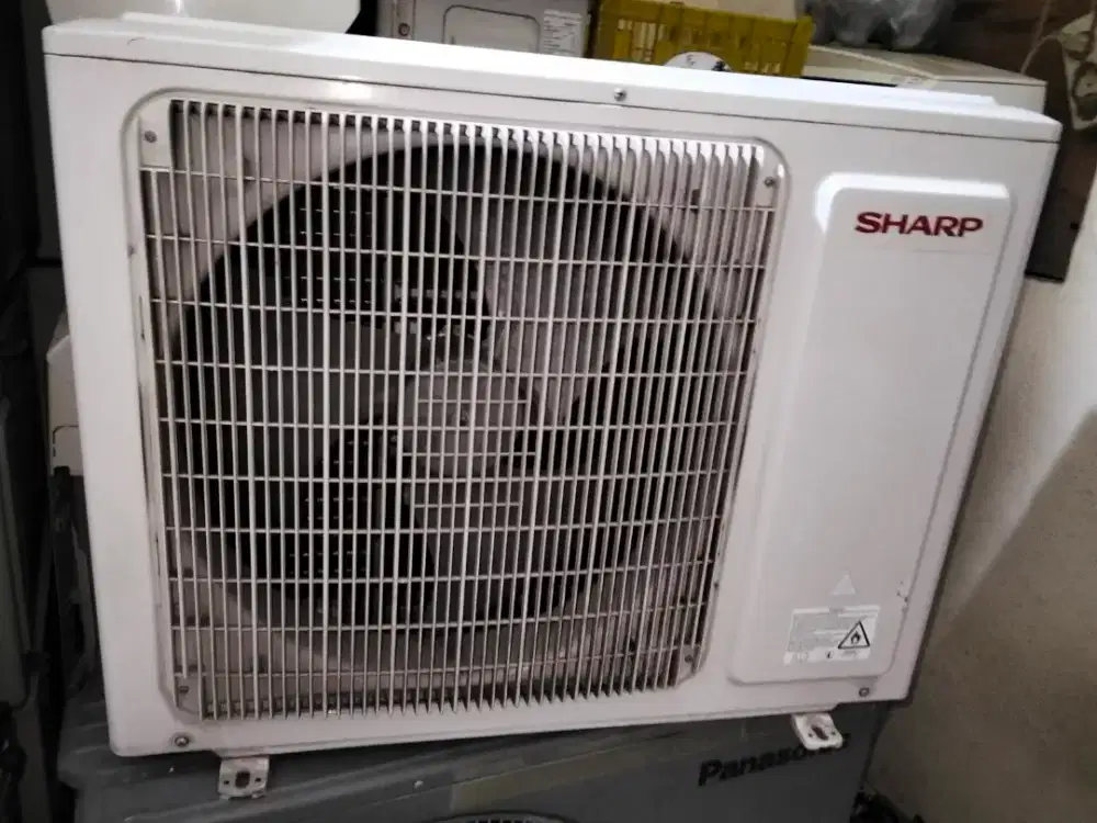 Outdor ac sharp 1pk orisinil