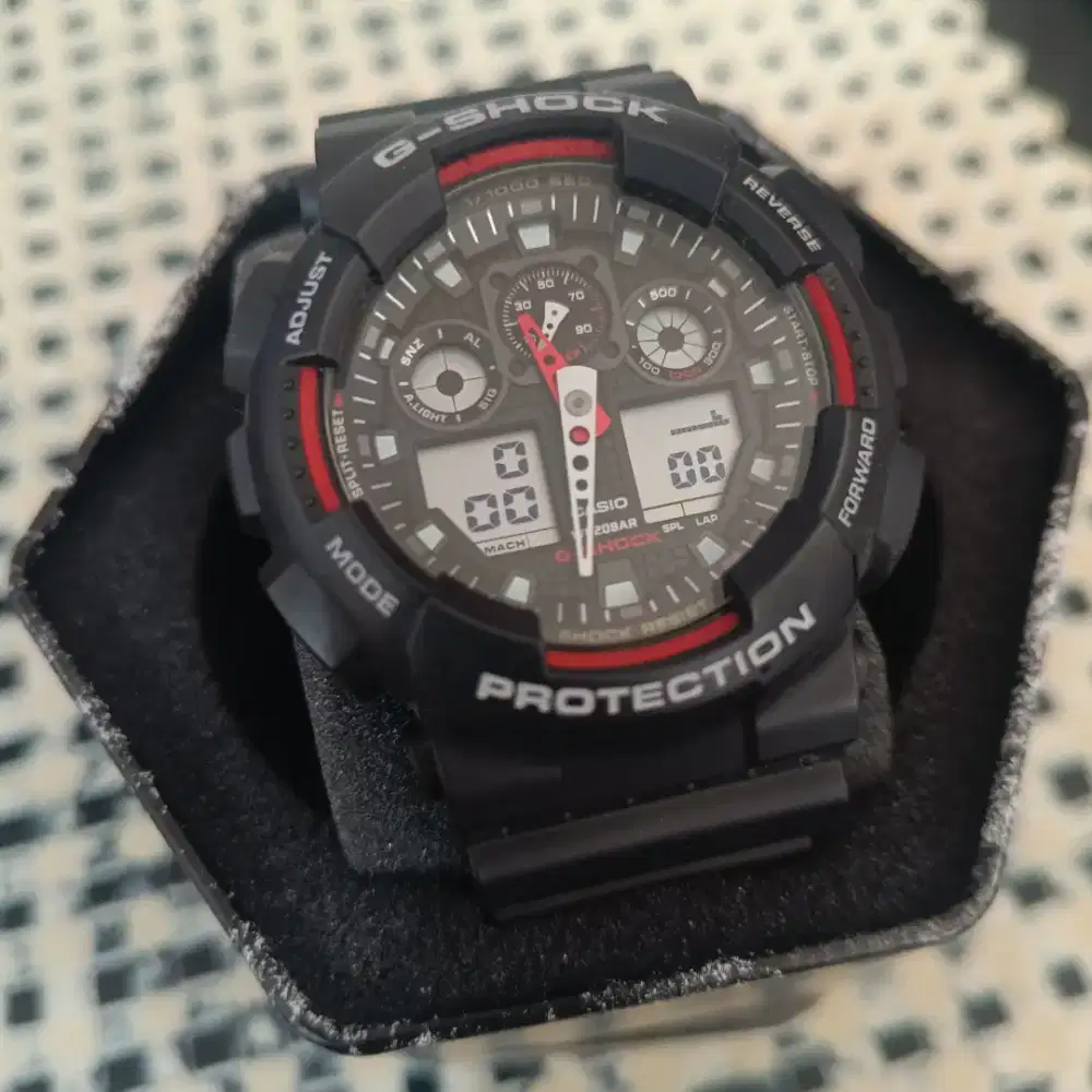 Jual jam Casio G-Shock GA-100-1A4 Like New!! Original Japan