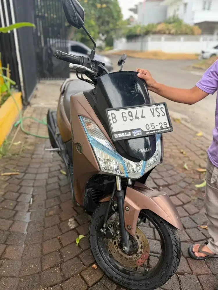 Dijual cepat motor lexy