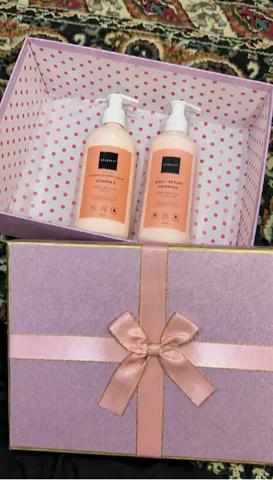 BODY SERUM + BODY CREAM SCARLETT (FREE BOX)