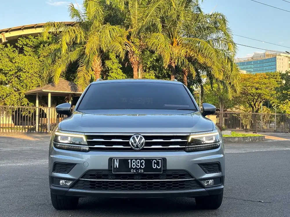 VW Tiguan Allspace 1,4 TSI Matic 2020 Pajak Baru LOW KM