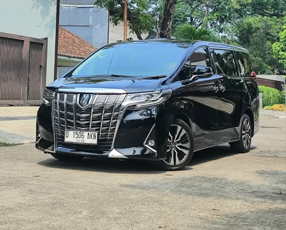 ALPHARD G 2.5 TSS AT 2023 KM 39rb RECORD TOYOTA BANDUNG