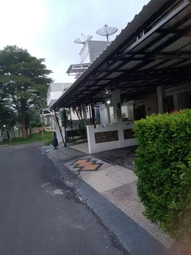 Kanopi besi atap alderon