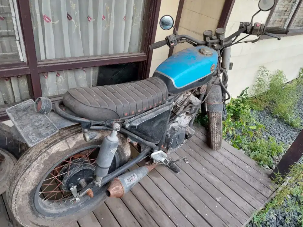 Motor scorpio second