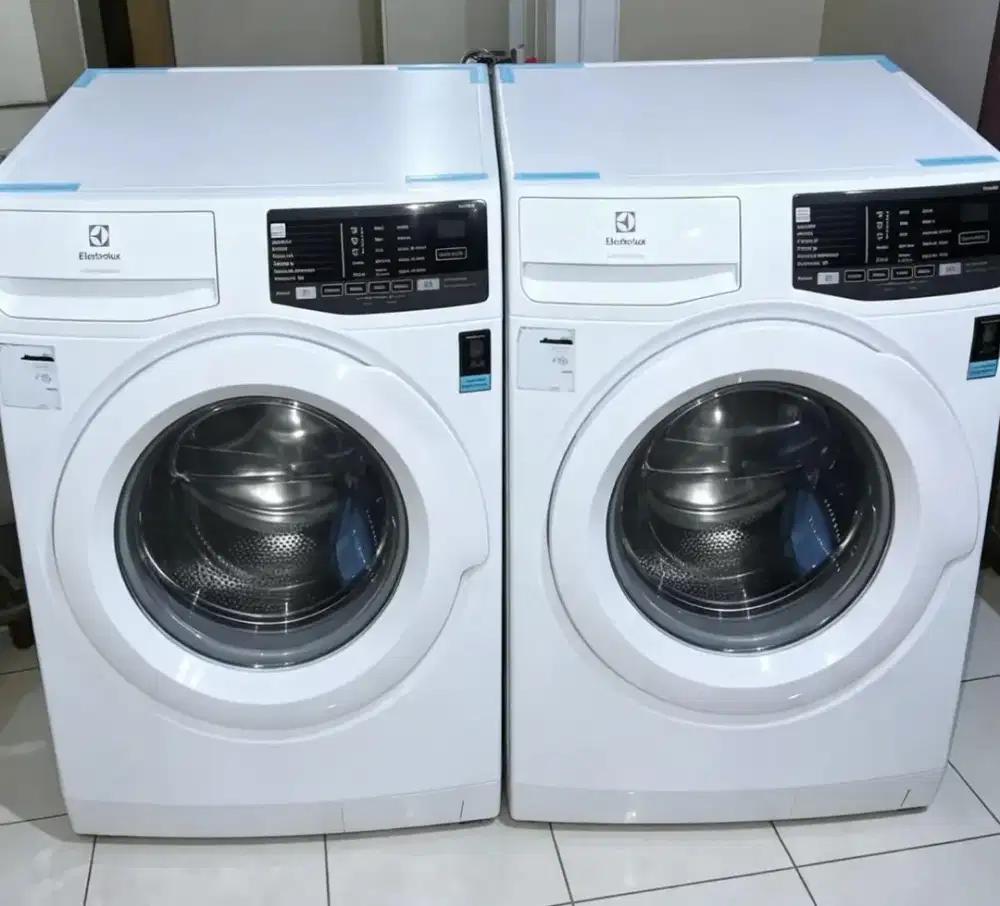 Jual borongin nih 2 unit mesin cuci frontloading electrolux 8kg