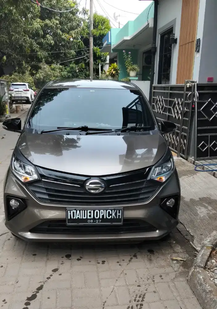 Dijual Mobil Daihatsu Sigra 1.2 MT 2022