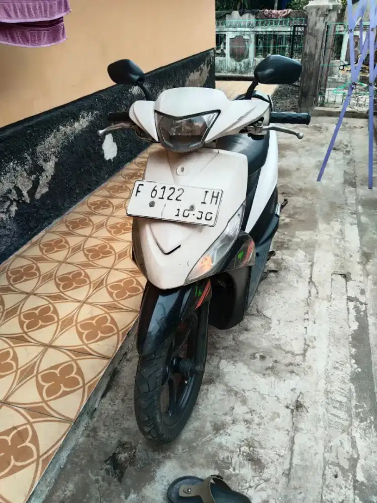 Yamaha mio J 2012