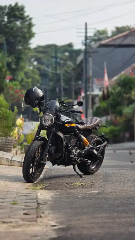 Ducati Scrambler 800 Full Paper