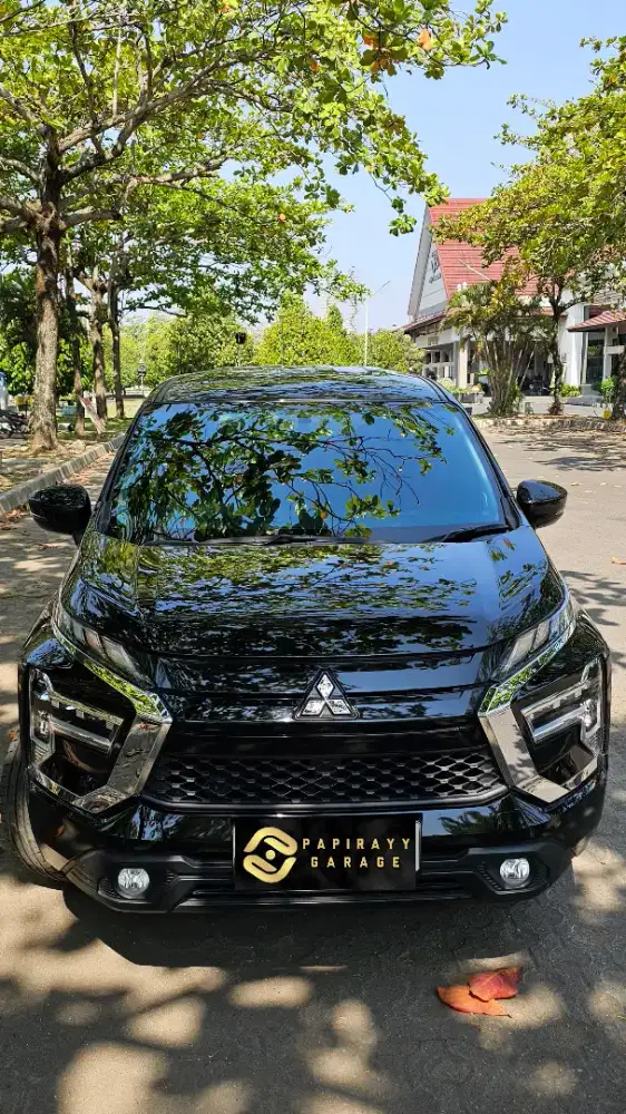 Xpander Exceed Black Edition