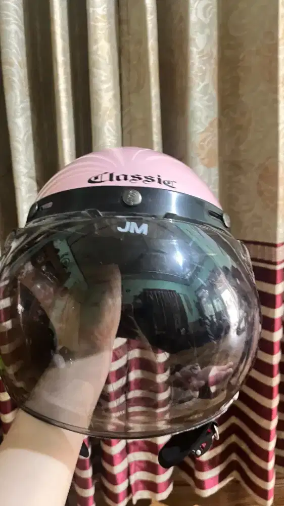 Helm pink kitty