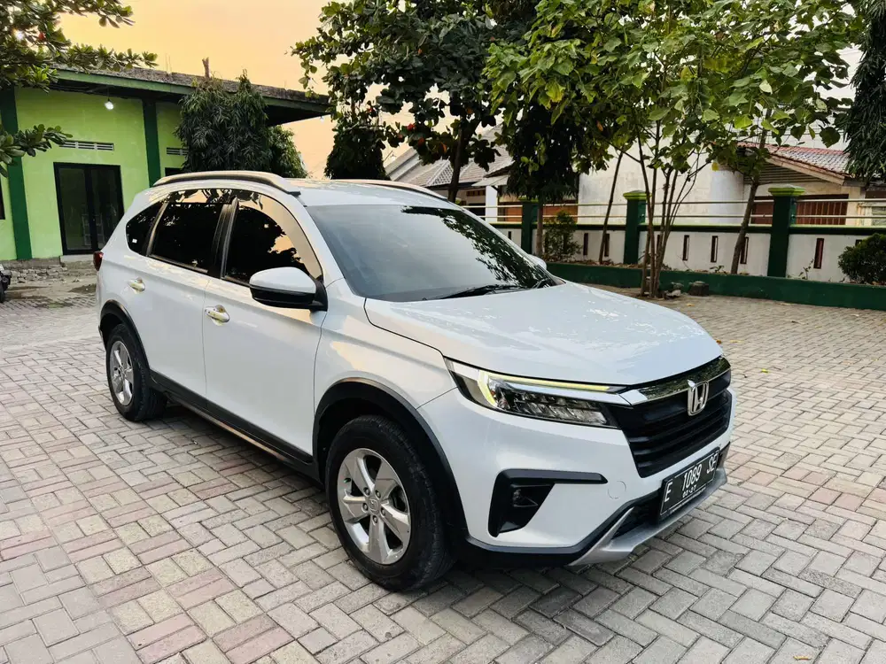 Honda Brv E 2022 Metik