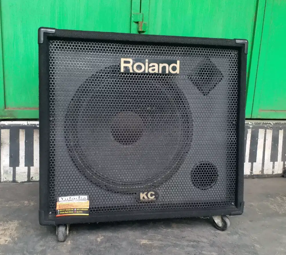 YULODIA BEKASI-ampli keyboard/drum elektrik/karaoke Roiand kw550 15inc