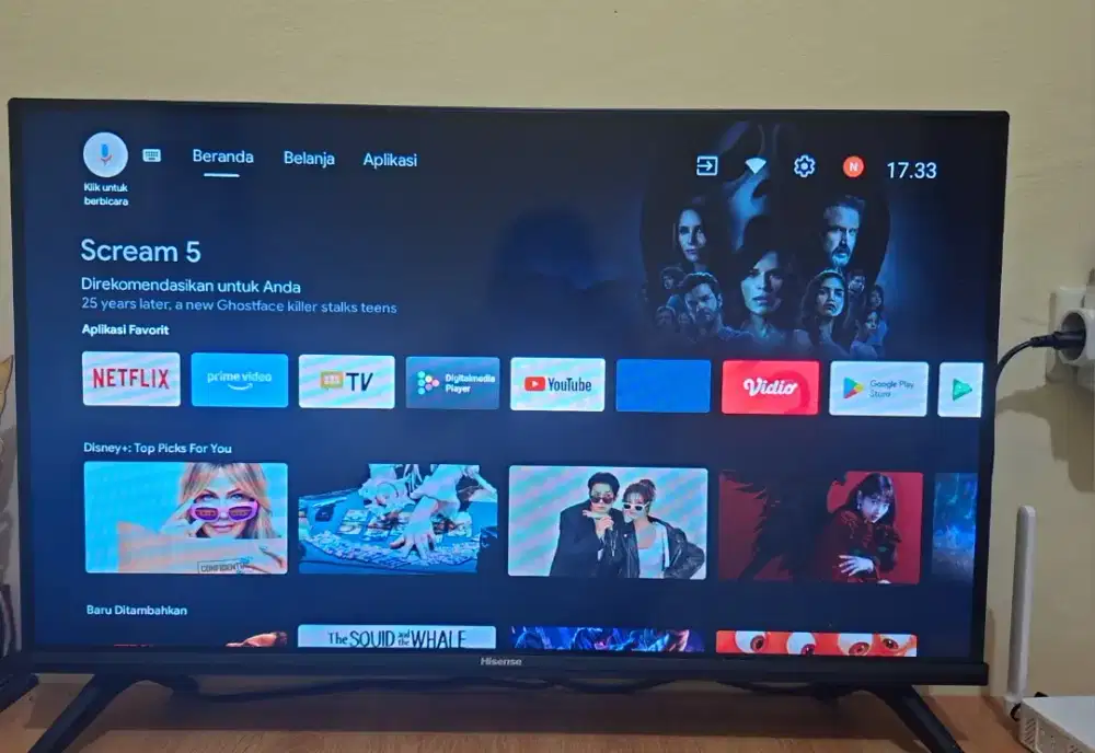 HISENSE 32'inch Smart TV